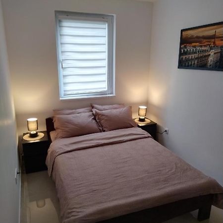 Ostrovo Apartman "N" Srebrno Jezero מראה חיצוני תמונה