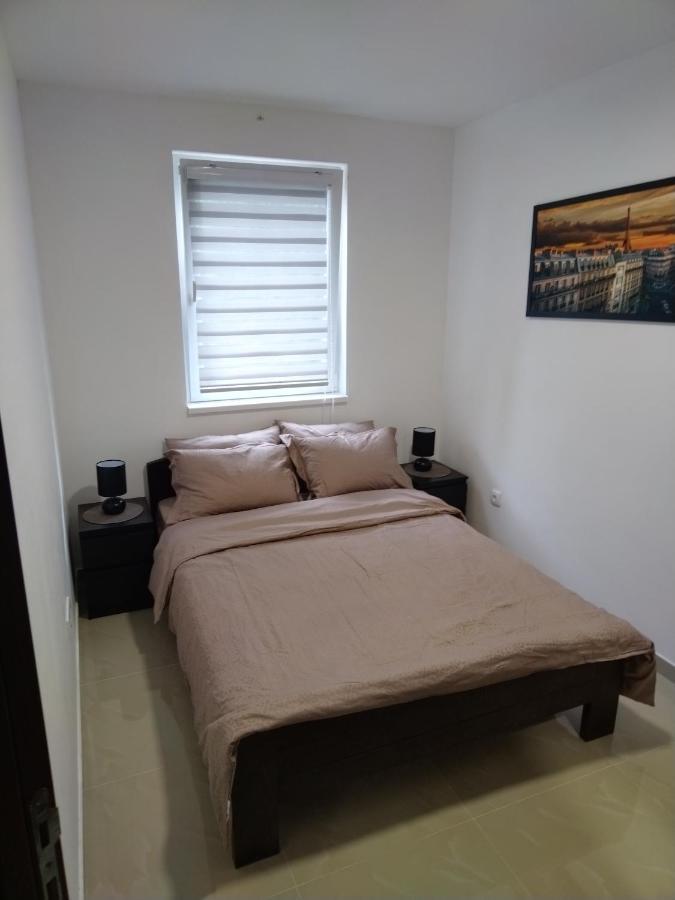 Ostrovo Apartman "N" Srebrno Jezero מראה חיצוני תמונה