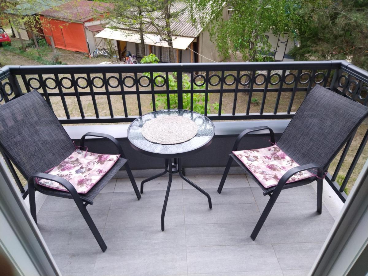 Ostrovo Apartman "N" Srebrno Jezero מראה חיצוני תמונה